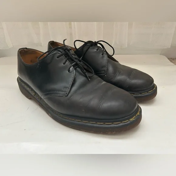 Dr. Martens | Shoes | Dr Martens Vintage Made In England  display picture 1